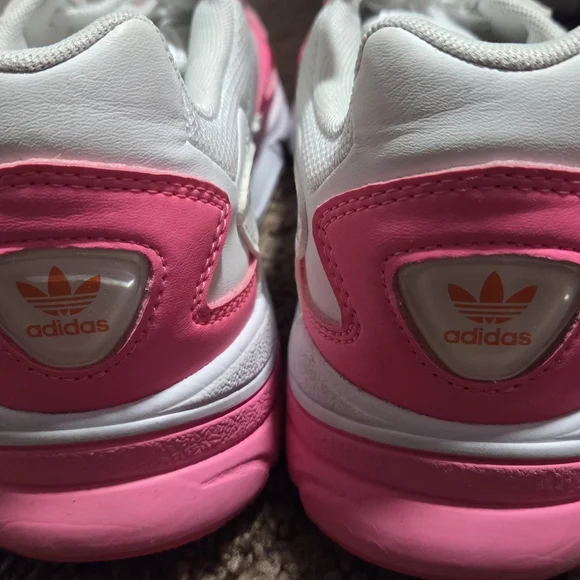 Adidas White and Pink Sneakers - Picture 3 of 5